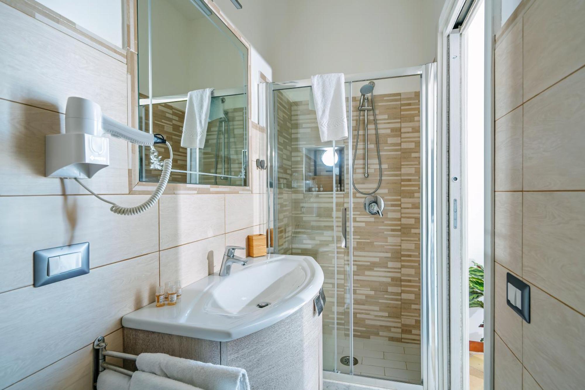 De Luca - Luxury With Terrace And Jacuzzi By The Sea Villa Vico Equense