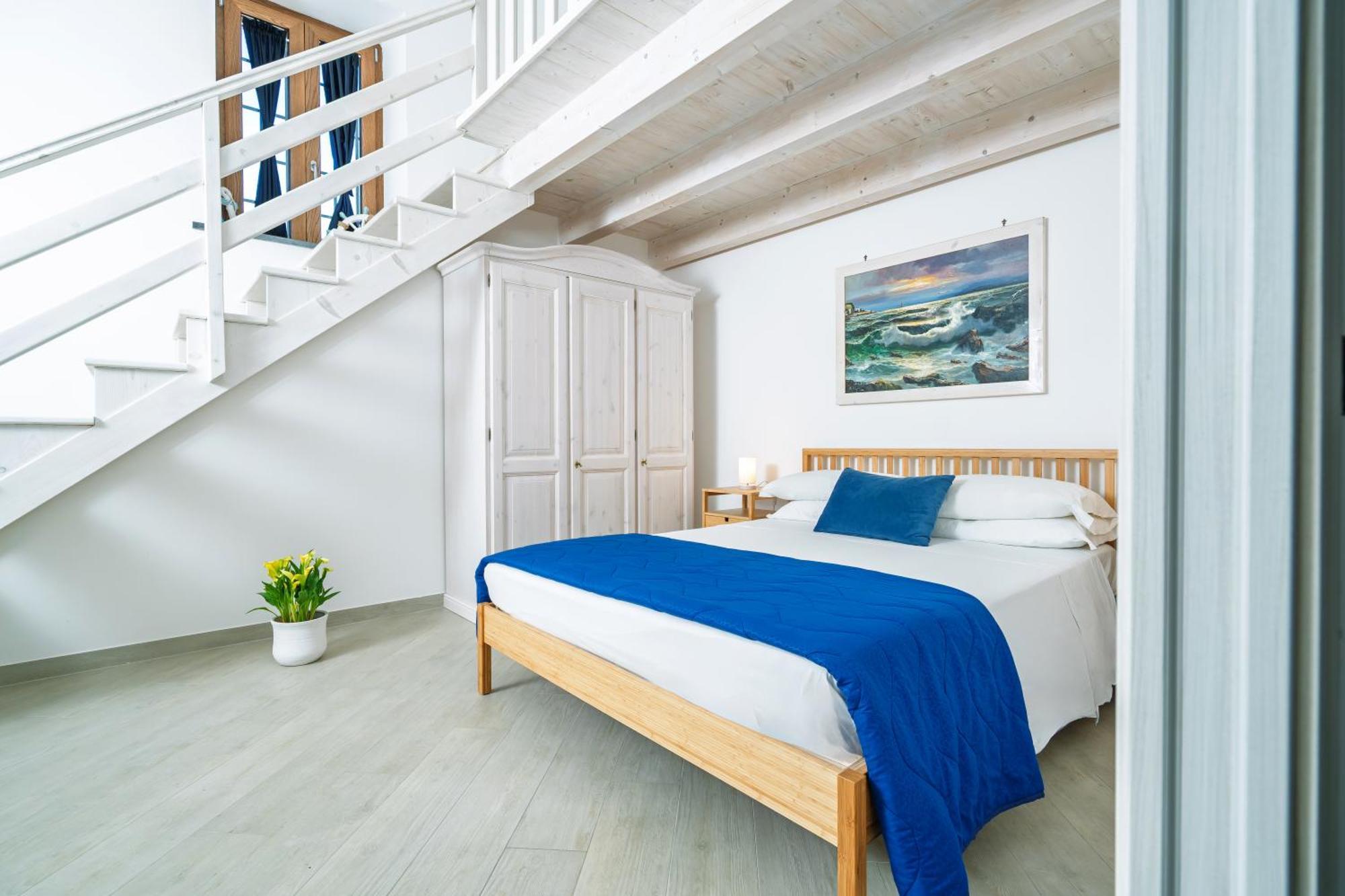 De Luca - Luxury With Terrace And Jacuzzi By The Sea Villa *